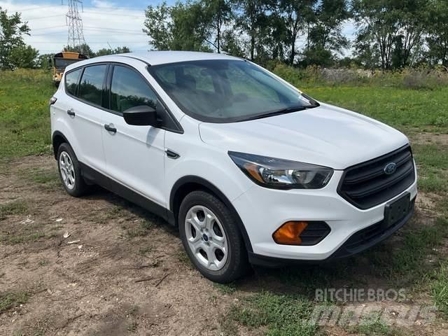 Ford Escape S Lengvieji automobiliai