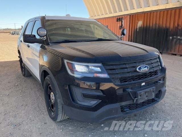 Ford Explorer Lengvieji automobiliai