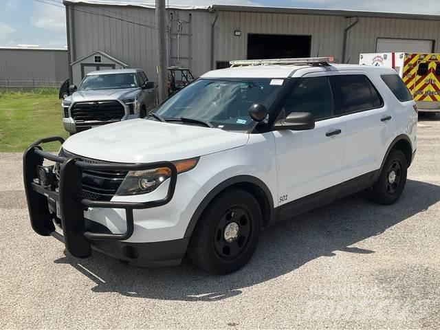 Ford Explorer Lengvieji automobiliai