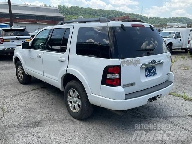 Ford Explorer Lengvieji automobiliai