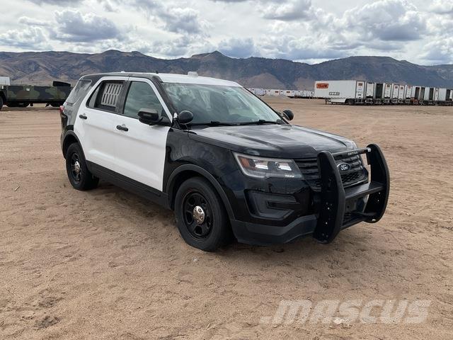 Ford Explorer Lengvieji automobiliai