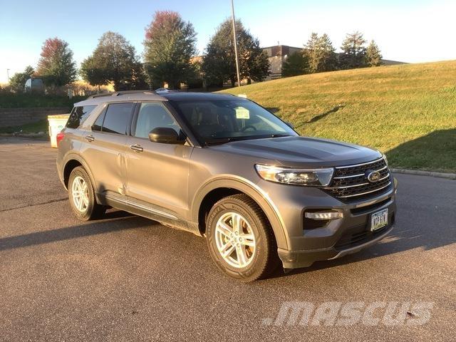 Ford Explorer Lengvieji automobiliai