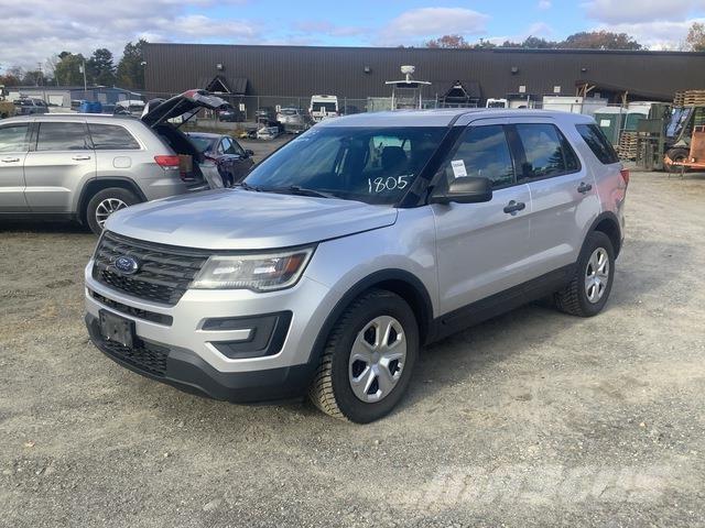 Ford Explorer Lengvieji automobiliai