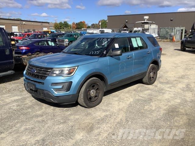Ford Explorer Lengvieji automobiliai