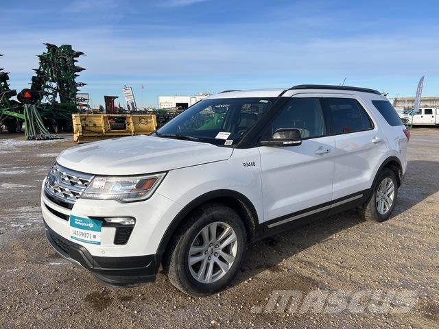 Ford Explorer Lengvieji automobiliai