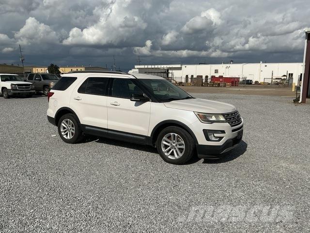 Ford Explorer Lengvieji automobiliai