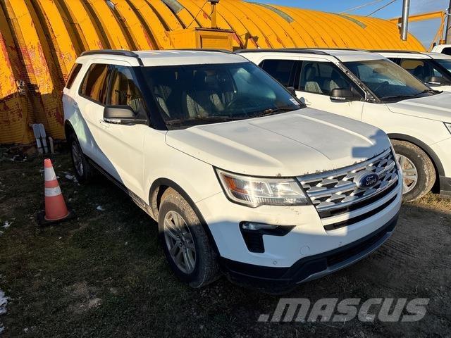 Ford Explorer Lengvieji automobiliai