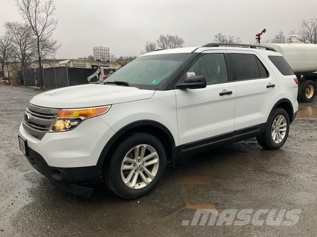 Ford Explorer Lengvieji automobiliai