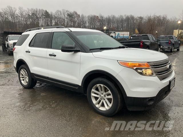 Ford Explorer Lengvieji automobiliai