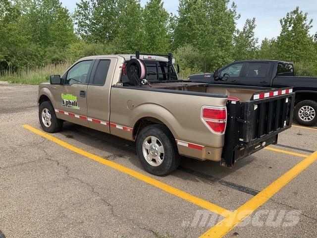 Ford F-150 Kita