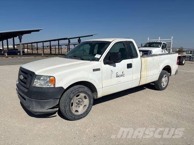 Ford F-150 Pikapai / Bortiniai sunkvežimiai