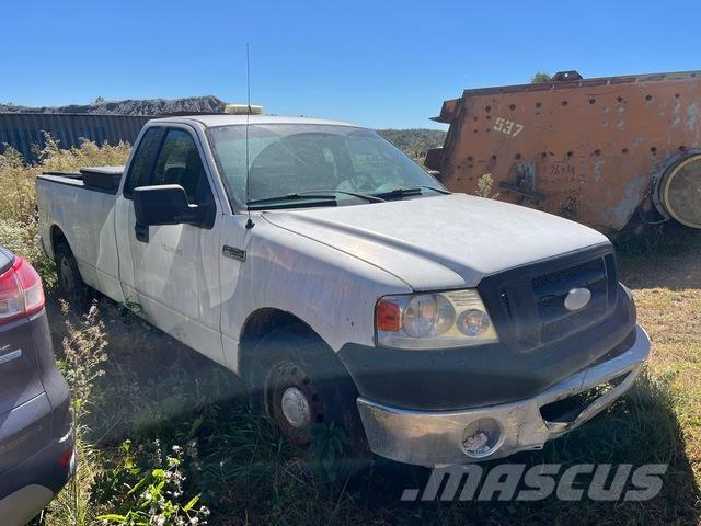 Ford F-150 Pikapai / Bortiniai sunkvežimiai