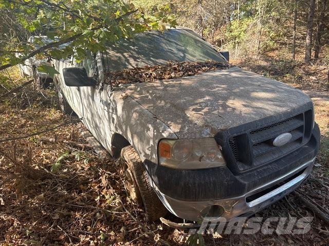 Ford F-150 Pikapai / Bortiniai sunkvežimiai