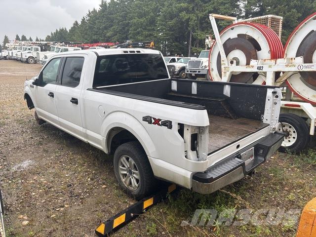 Ford F-150 4x4 Pikapai / Bortiniai sunkvežimiai