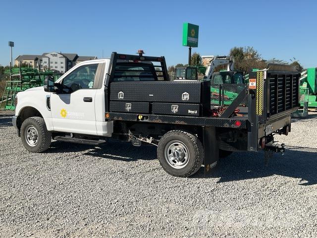 Ford F-250 Platformos/ Pakrovimas iš šono