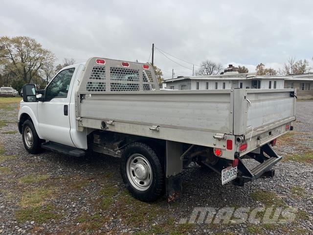 Ford F-250 Platformos/ Pakrovimas iš šono