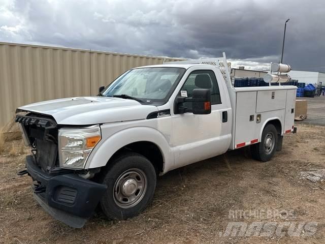Ford F-250 Pikapai / Bortiniai sunkvežimiai