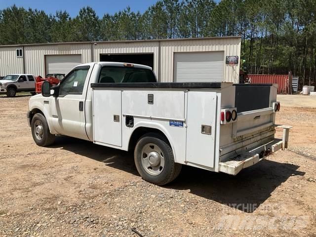 Ford F-250 Pikapai / Bortiniai sunkvežimiai