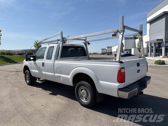 Ford F-250 Kita