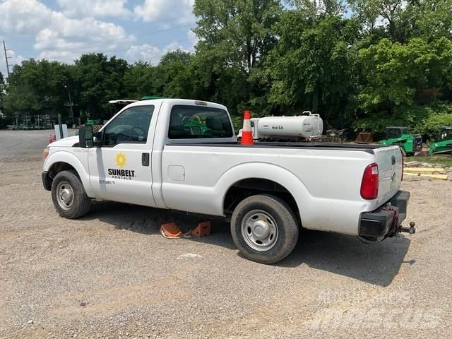 Ford F-250 Kita