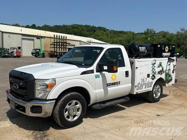 Ford F-250 Visuotinės / bendrosios paskirties automobiliai