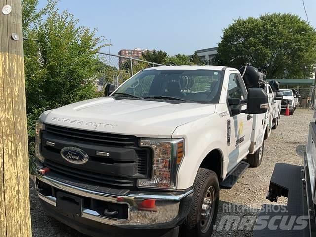Ford F-250 Visuotinės / bendrosios paskirties automobiliai