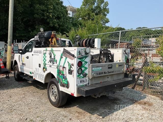 Ford F-250 Visuotinės / bendrosios paskirties automobiliai