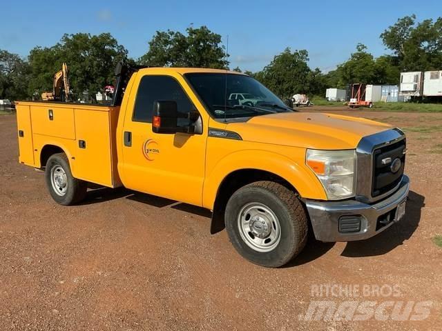 Ford F-250 Pikapai / Bortiniai sunkvežimiai