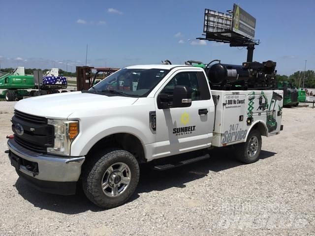 Ford F-250 Visuotinės / bendrosios paskirties automobiliai