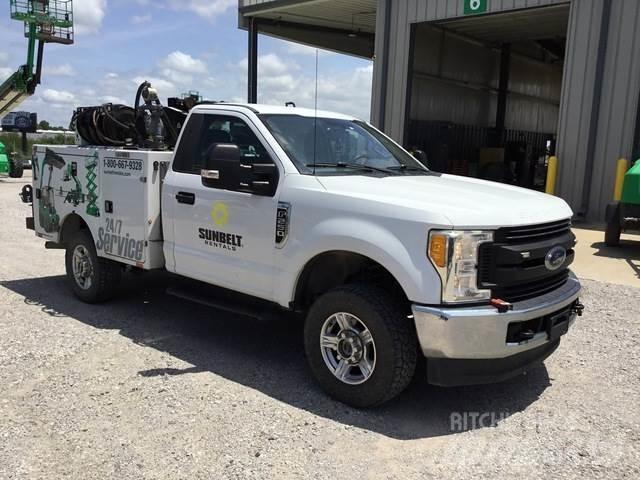 Ford F-250 Visuotinės / bendrosios paskirties automobiliai