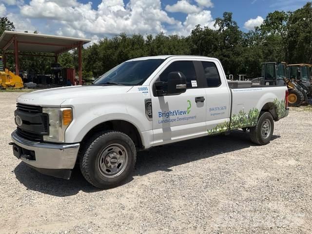 Ford F-250 Kita
