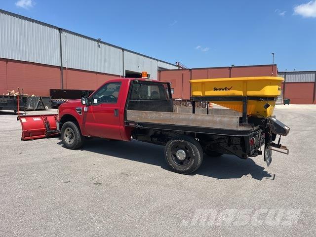 Ford F-250 Sniego peiliai ir valytuvai