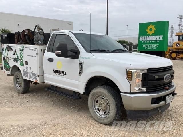 Ford F-250 Visuotinės / bendrosios paskirties automobiliai