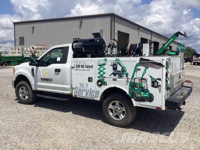 Ford F-250 Visuotinės / bendrosios paskirties automobiliai