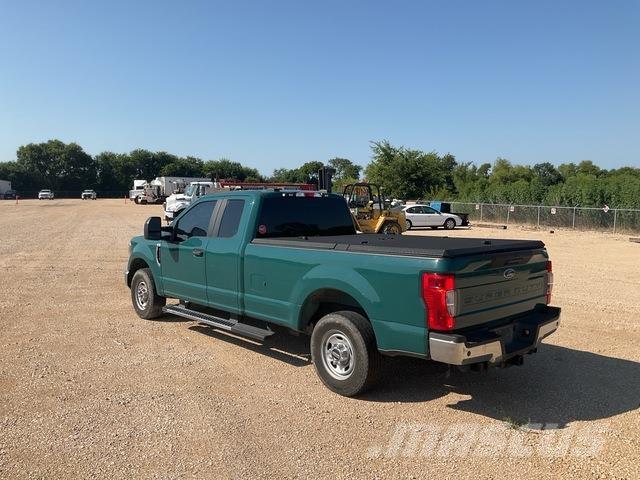 Ford F-250 Kita