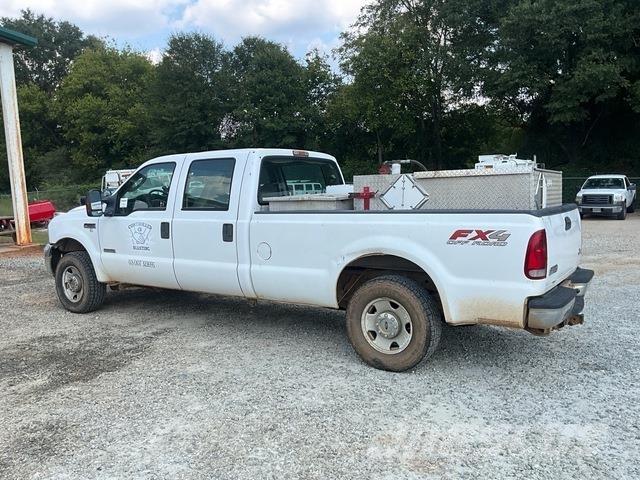 Ford F-250 Statyba - Kita