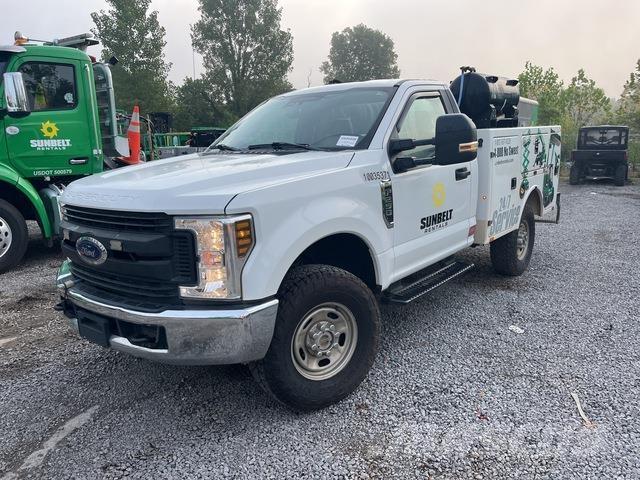 Ford F-250 Visuotinės / bendrosios paskirties automobiliai