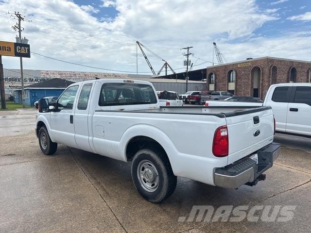 Ford F-250 Kita