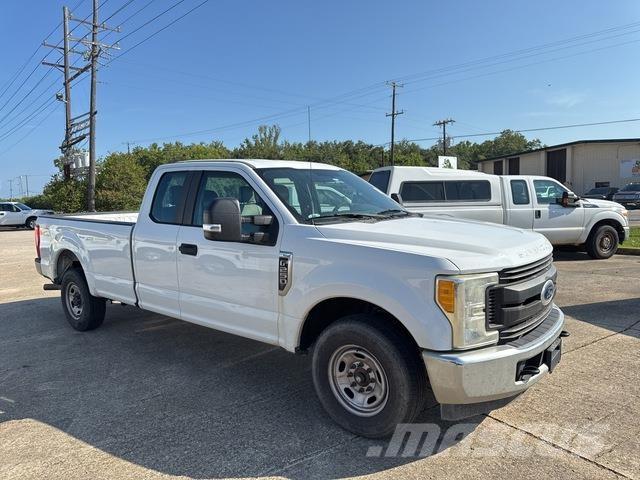 Ford F-250 Kita