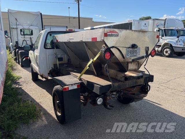 Ford F-250 Sniego peiliai ir valytuvai