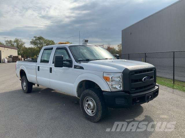 Ford F-250 Pikapai / Bortiniai sunkvežimiai