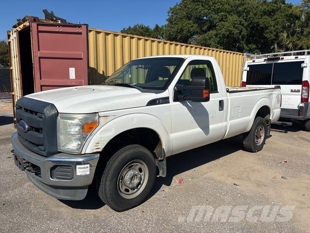 Ford F-250 Pikapai / Bortiniai sunkvežimiai