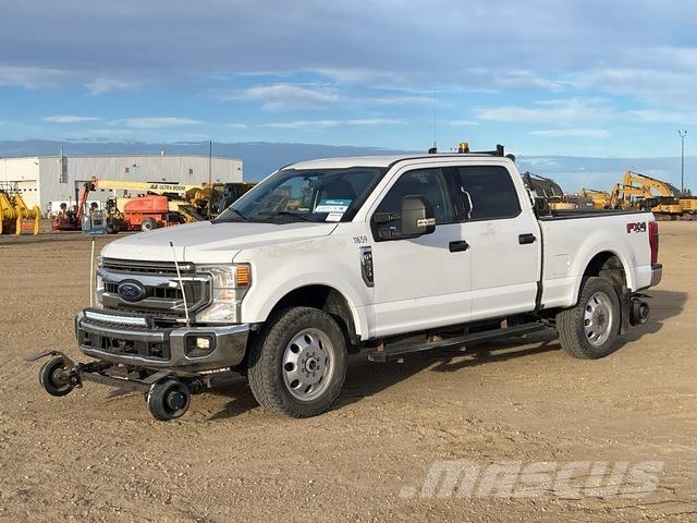 Ford F-250 Pikapai / Bortiniai sunkvežimiai