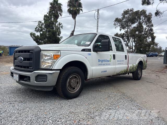 Ford F-250 Pikapai / Bortiniai sunkvežimiai