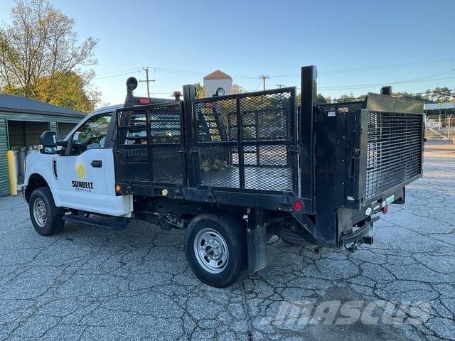 Ford F-250 Platformos/ Pakrovimas iš šono