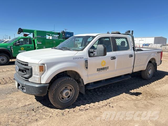 Ford F-250 Pikapai / Bortiniai sunkvežimiai