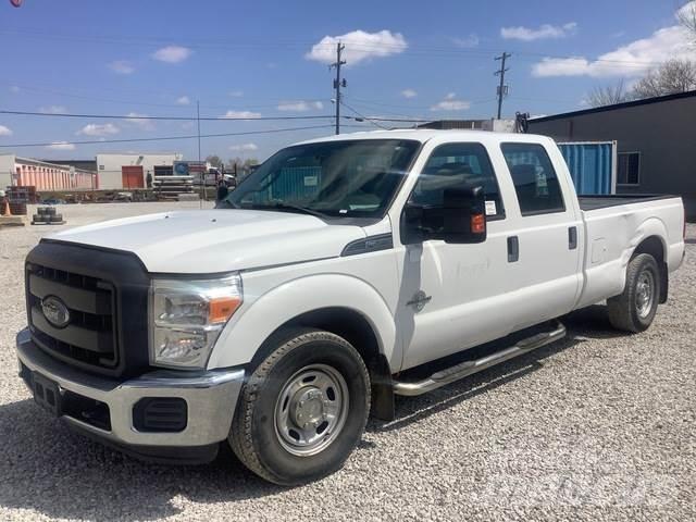 Ford F-250 4x4 Kita