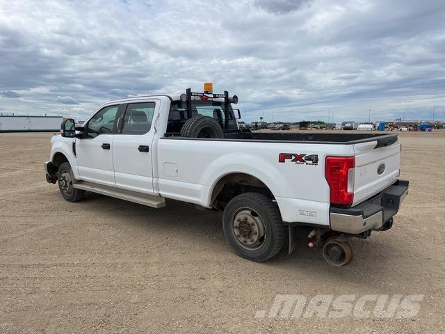 Ford F-350 Pikapai / Bortiniai sunkvežimiai