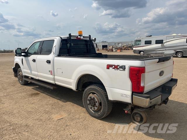 Ford F-350 Pikapai / Bortiniai sunkvežimiai