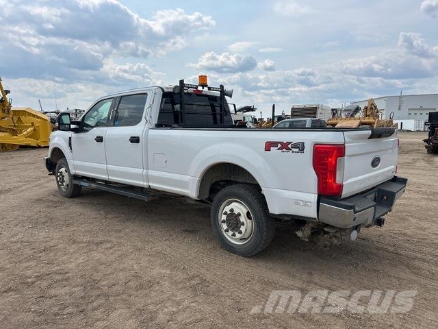 Ford F-350 Pikapai / Bortiniai sunkvežimiai